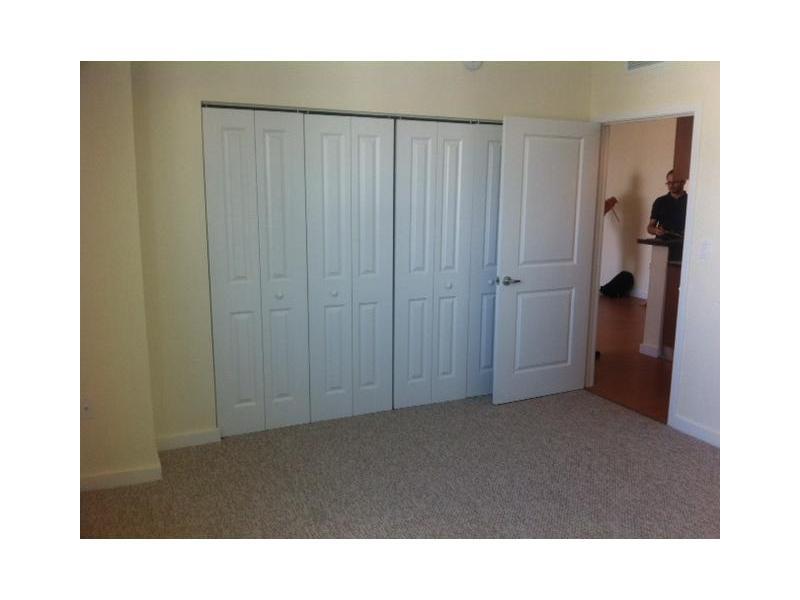 23 BISCAYNE BAY - Residential Lease