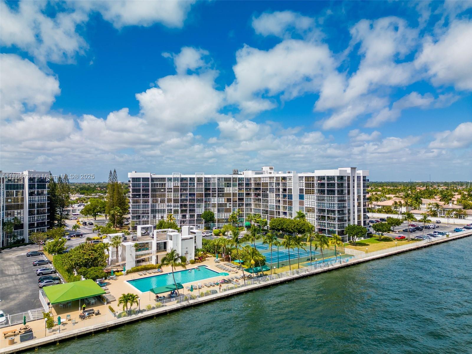 OCEANVIEW PARK CONDO - Residential
