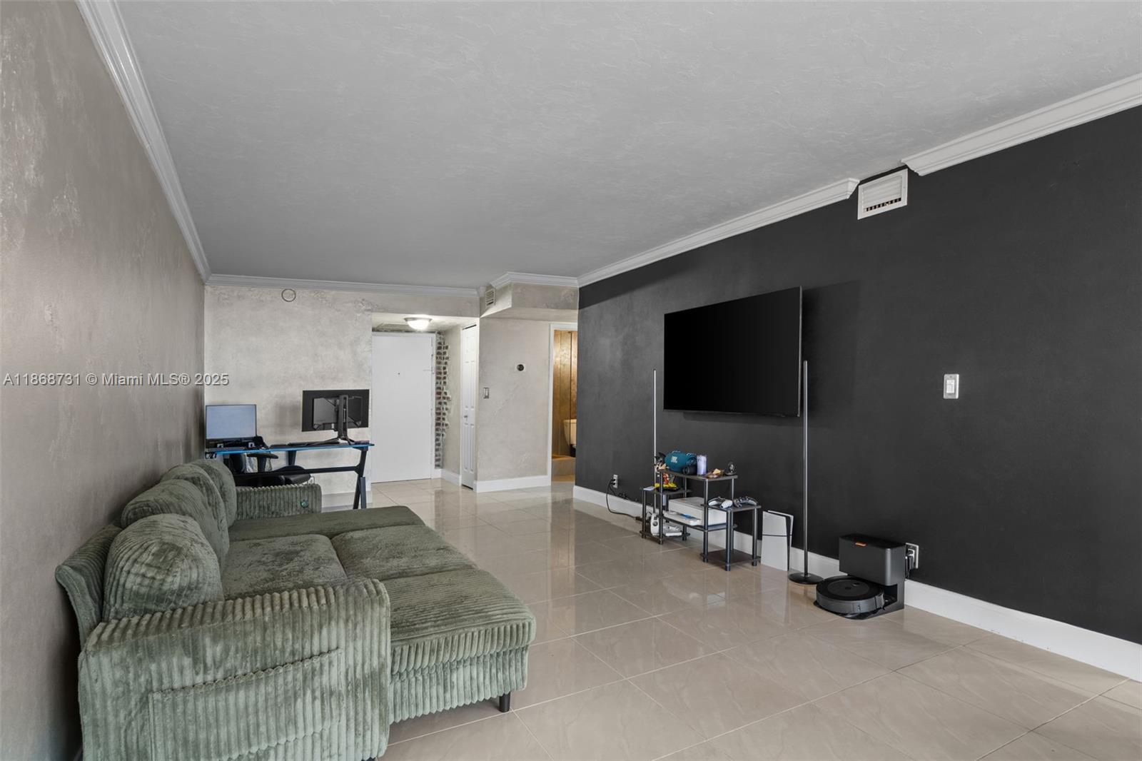 OCEANVIEW PARK CONDO - Residential