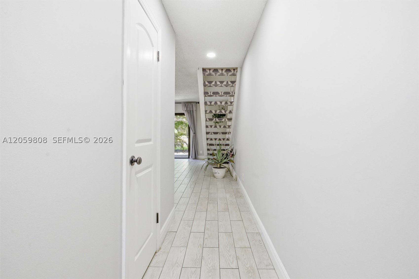 COUNTRY SQUIRE TOWNHOMES - Residential