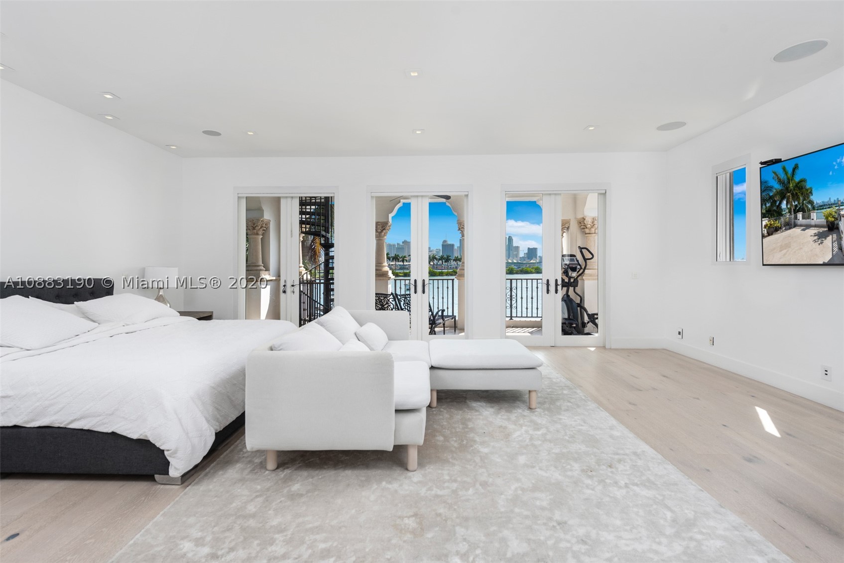 RIVIERA 1ST & 2ND ADDN AM - Residential