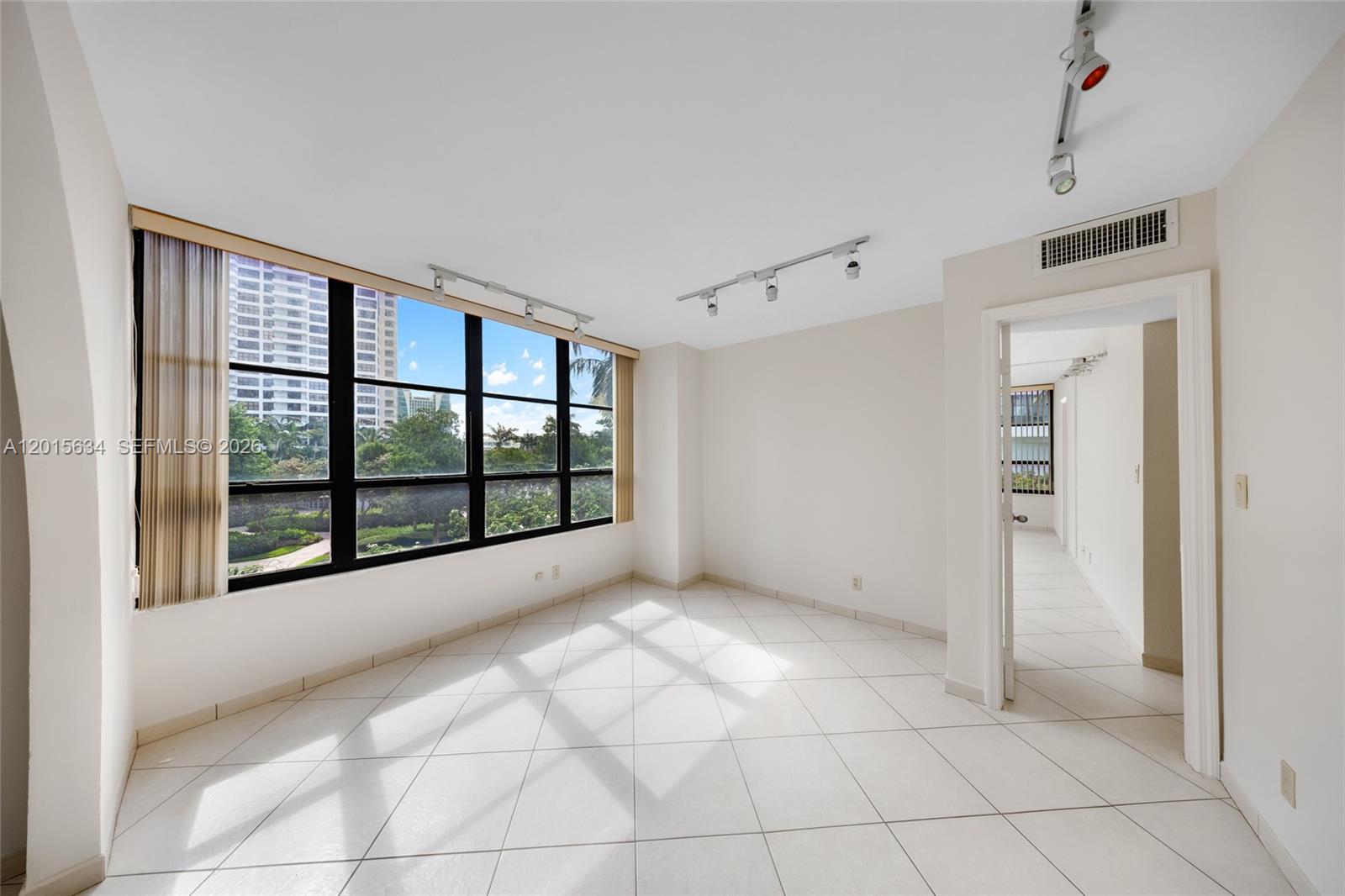 OLYMPUS CONDO PHASE - Residential