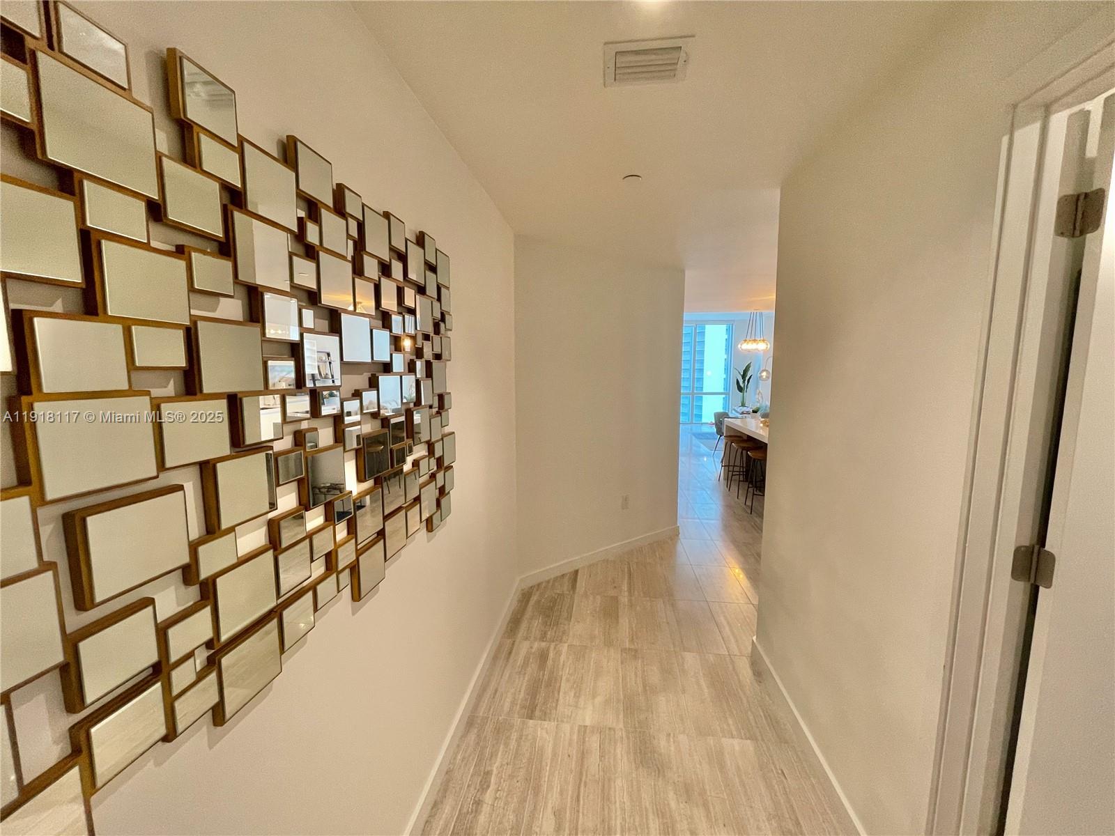 PARAMOUNT MIAMI WORLDCENT - Residential