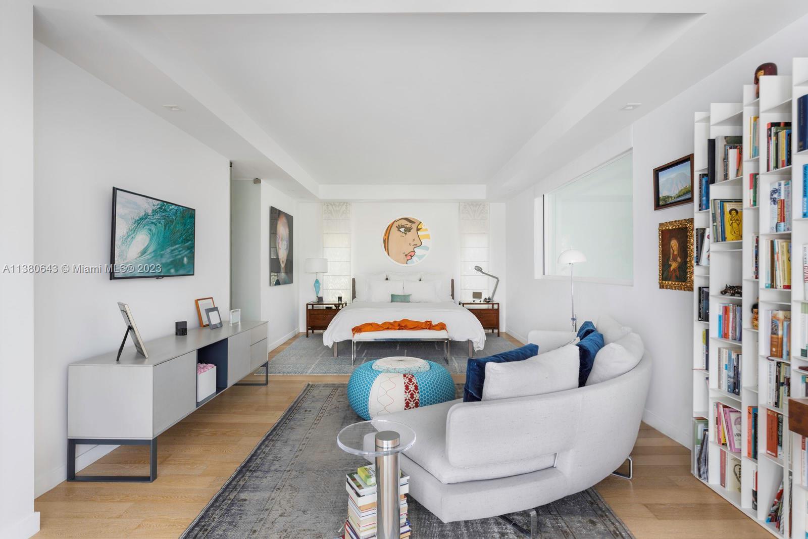 TROPICAL ISLE HOMES SUB 4 - Residential