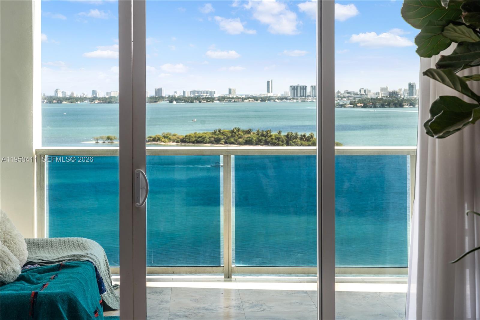 NEW WAVE CONDO - Residential Lease