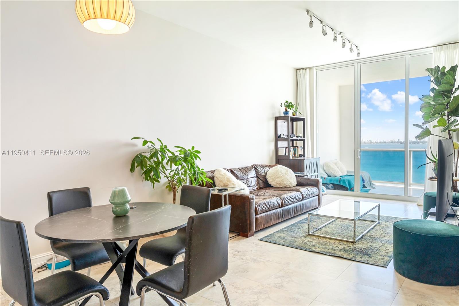 NEW WAVE CONDO - Residential Lease