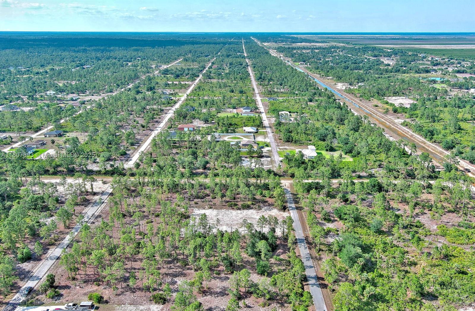 LEHIGH ACRES - Land