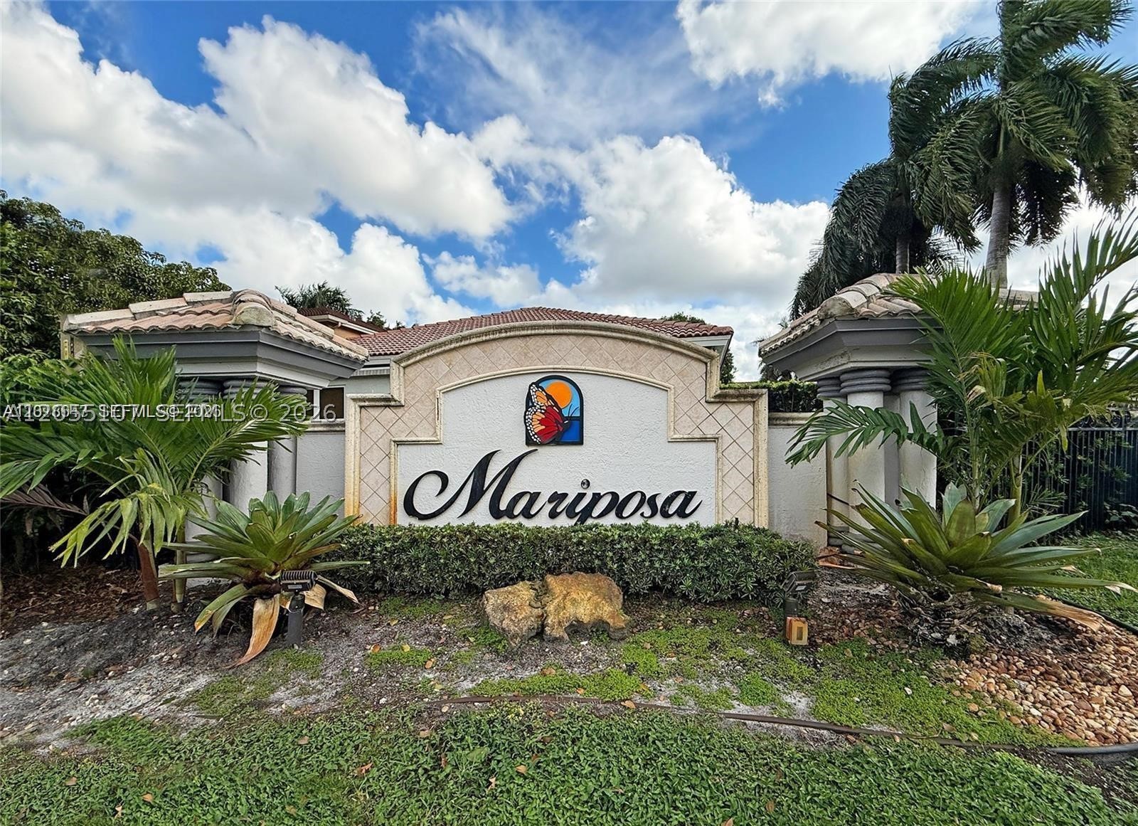 POD 8 AT MONARCH LAKES - Residential
