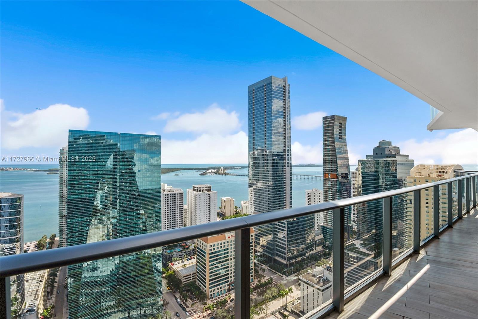 SLS Brickell Residence. 2 bedrooms + 2 bathrooms and DEN. the Line 02 is the most desirable split floorplan ! With both bedrooms facing East, offering a stunning view over Brickell Skyline and Biscayne Bay. Comes with custom walk in closet and blinds/black outs. This unit is ready to move in. Tenant occupied until​​‌​​​​‌​‌​​​‌‌​​​‌‌‌​​‌​​‌‌​​​​ 04/30/2025.