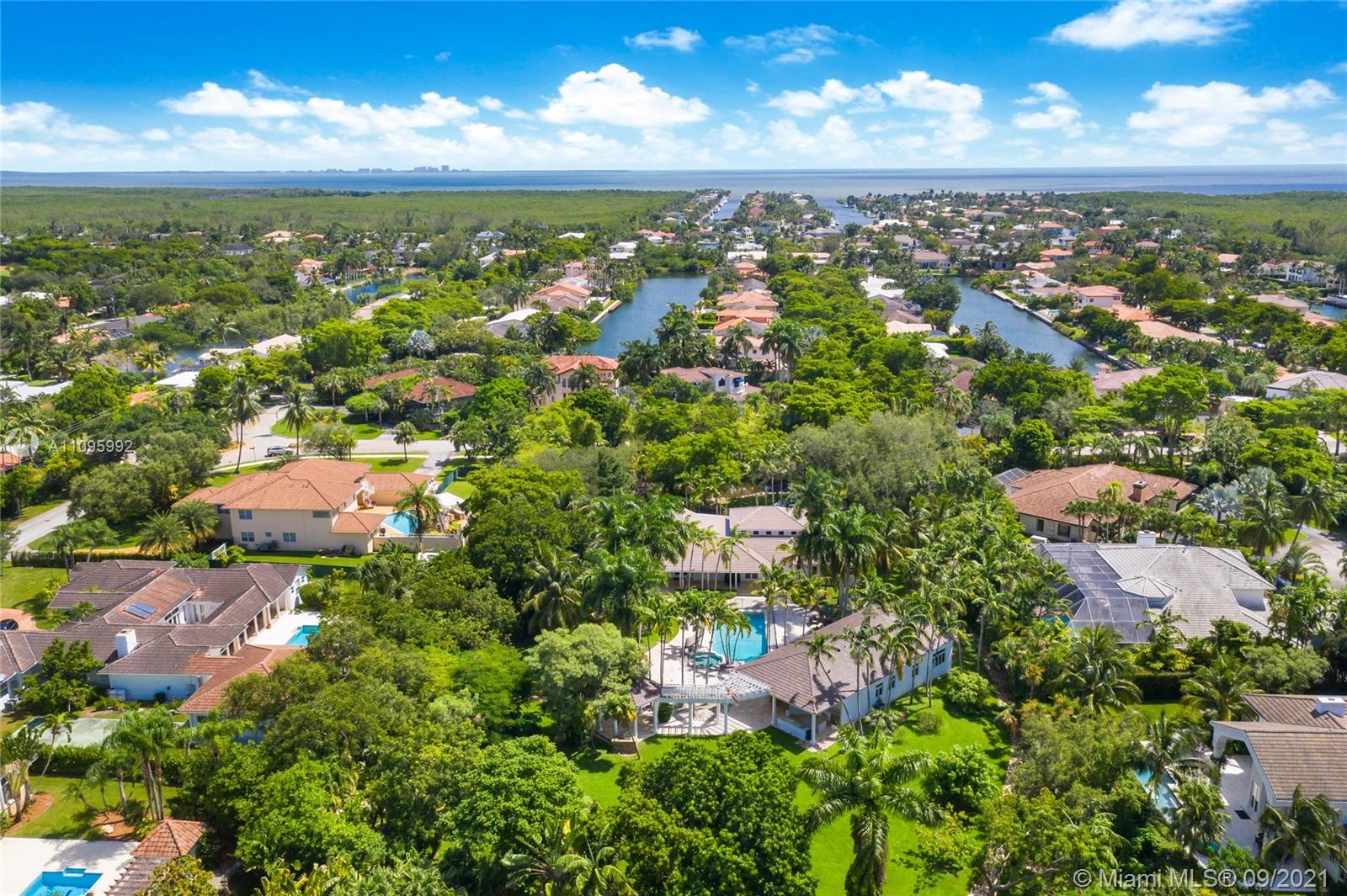 ROCKDALE ESTATES - Residential