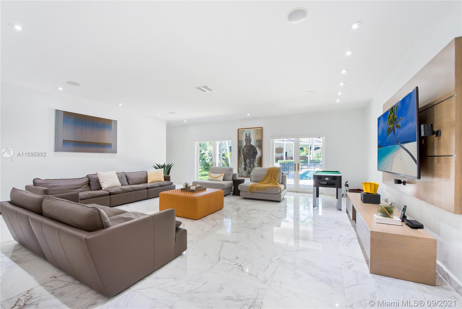 ROCKDALE ESTATES - Residential