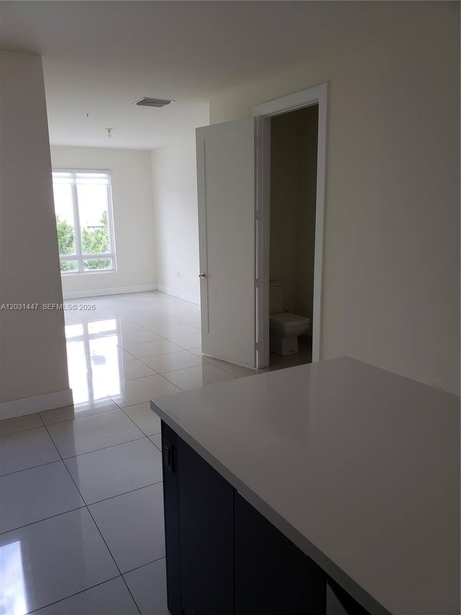LANDMARK AT DORAL CONDO - Residential Lease