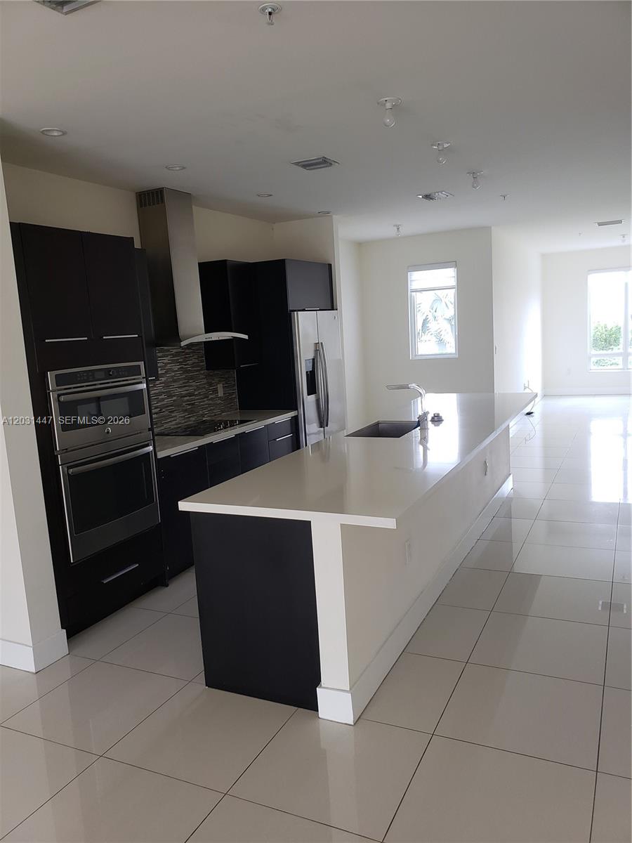 LANDMARK AT DORAL CONDO - Residential Lease