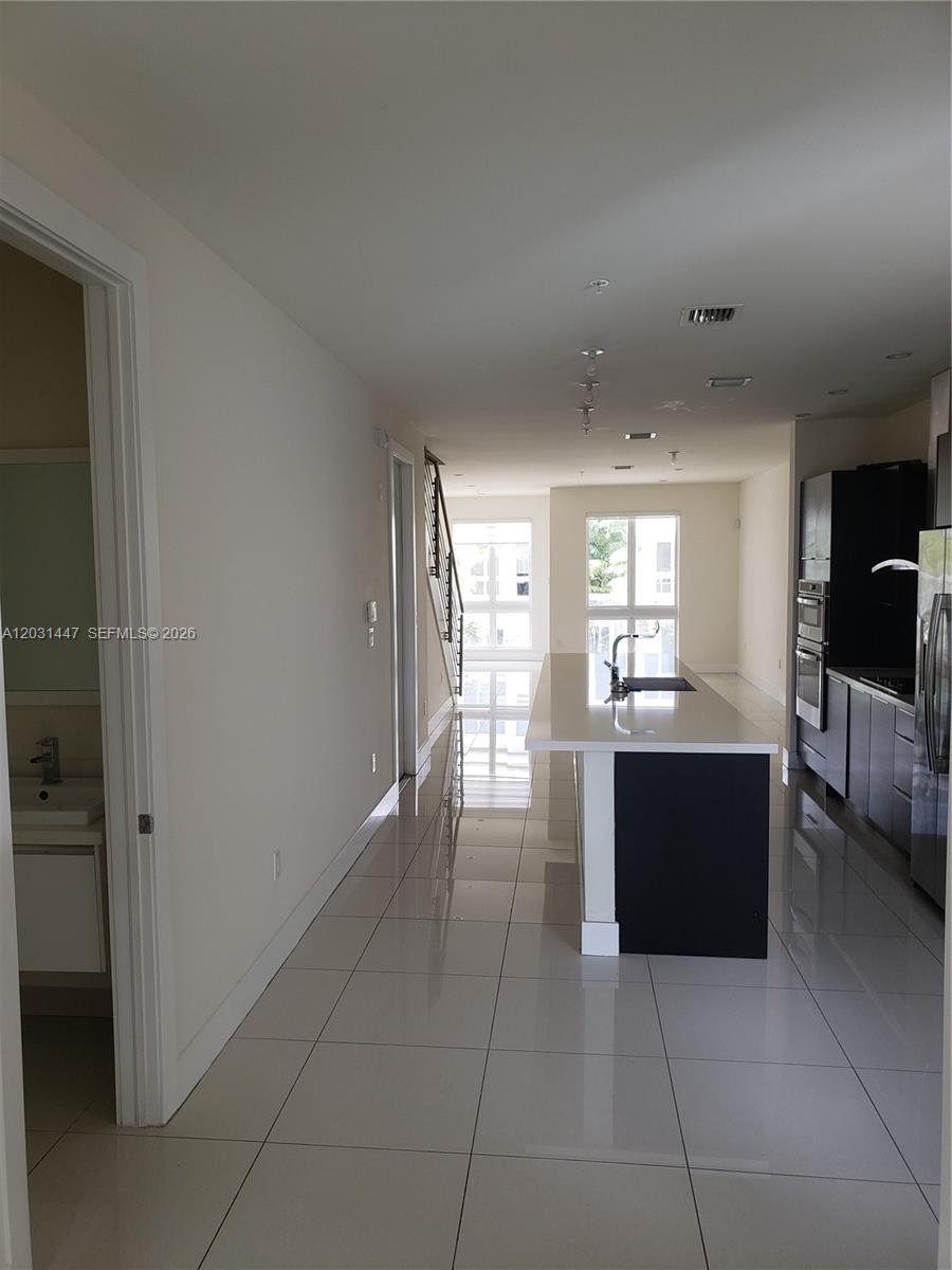 LANDMARK AT DORAL CONDO - Residential Lease
