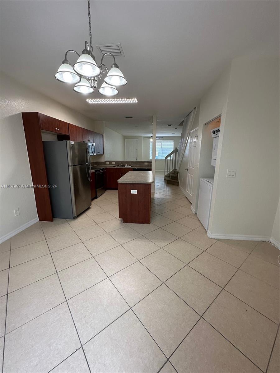 SONOMA BAY - Residential Lease
