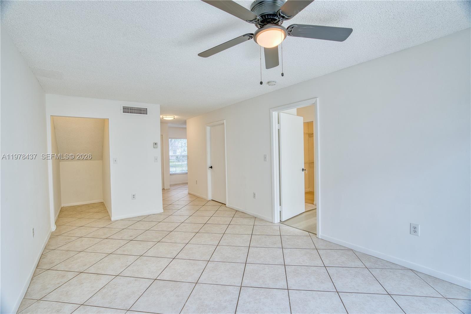 IMAGES AT PEMBROKE POINTE - Residential