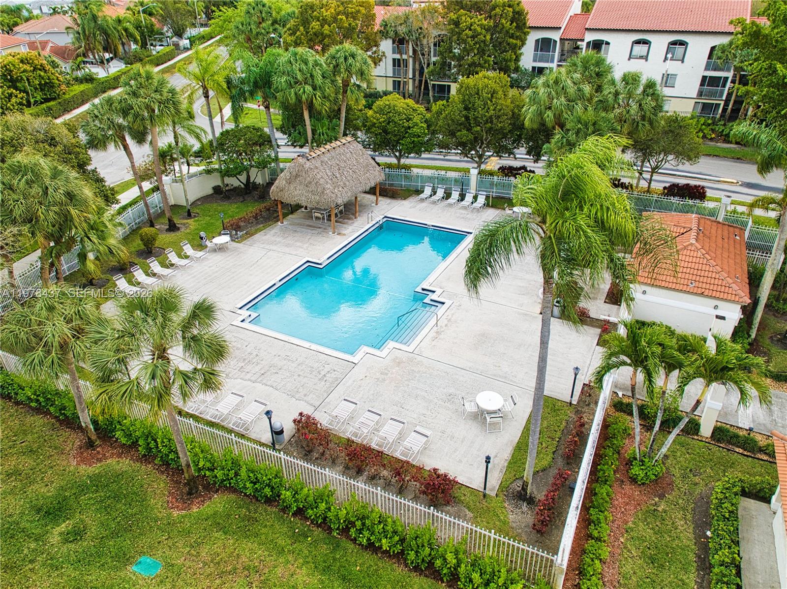 IMAGES AT PEMBROKE POINTE - Residential