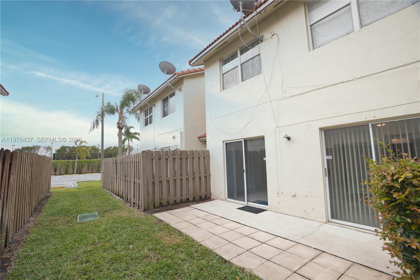 IMAGES AT PEMBROKE POINTE - Residential