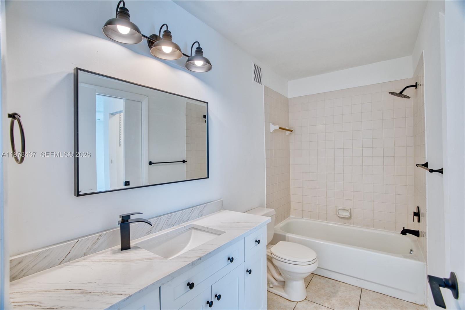 IMAGES AT PEMBROKE POINTE - Residential