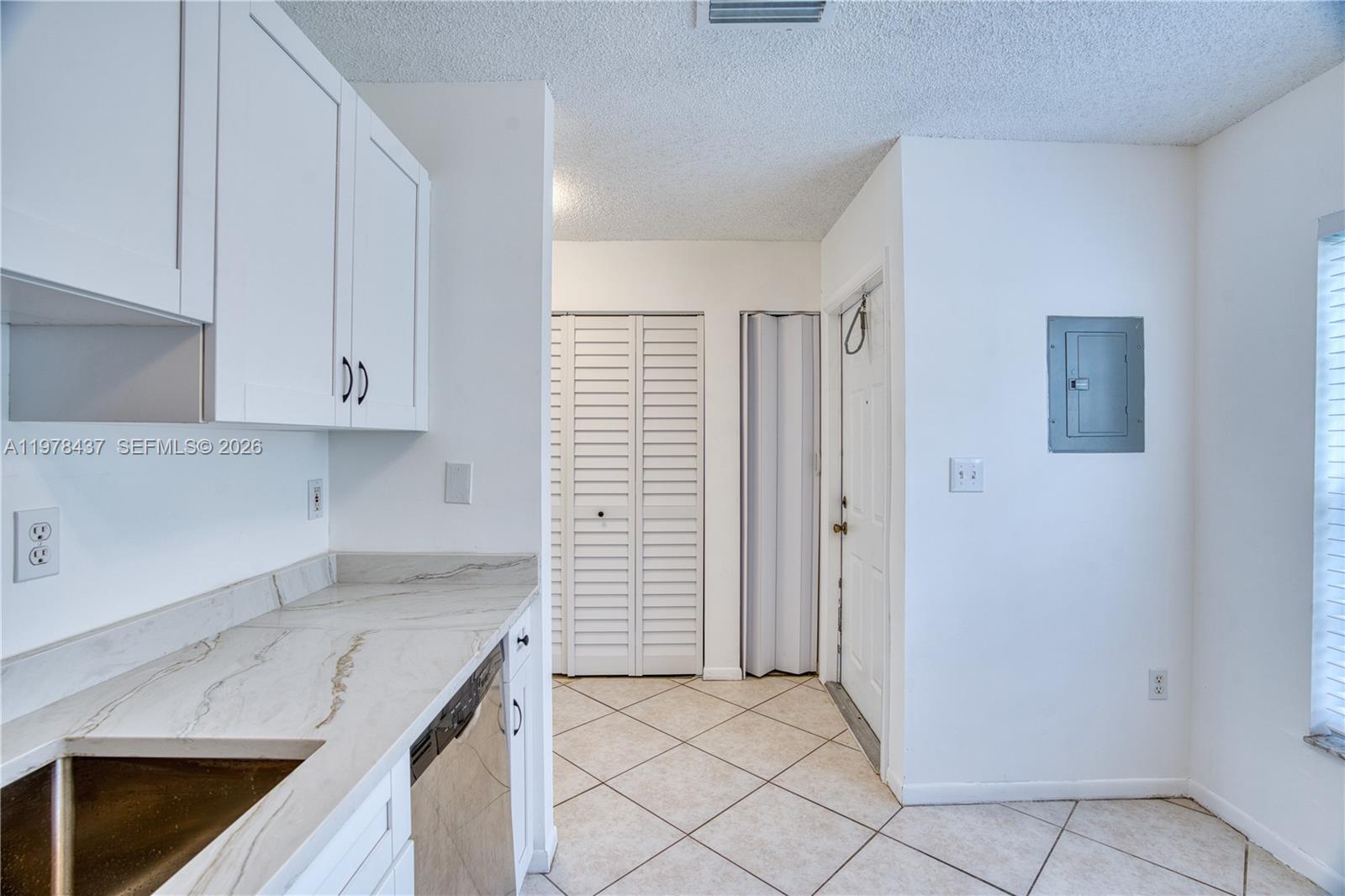 IMAGES AT PEMBROKE POINTE - Residential