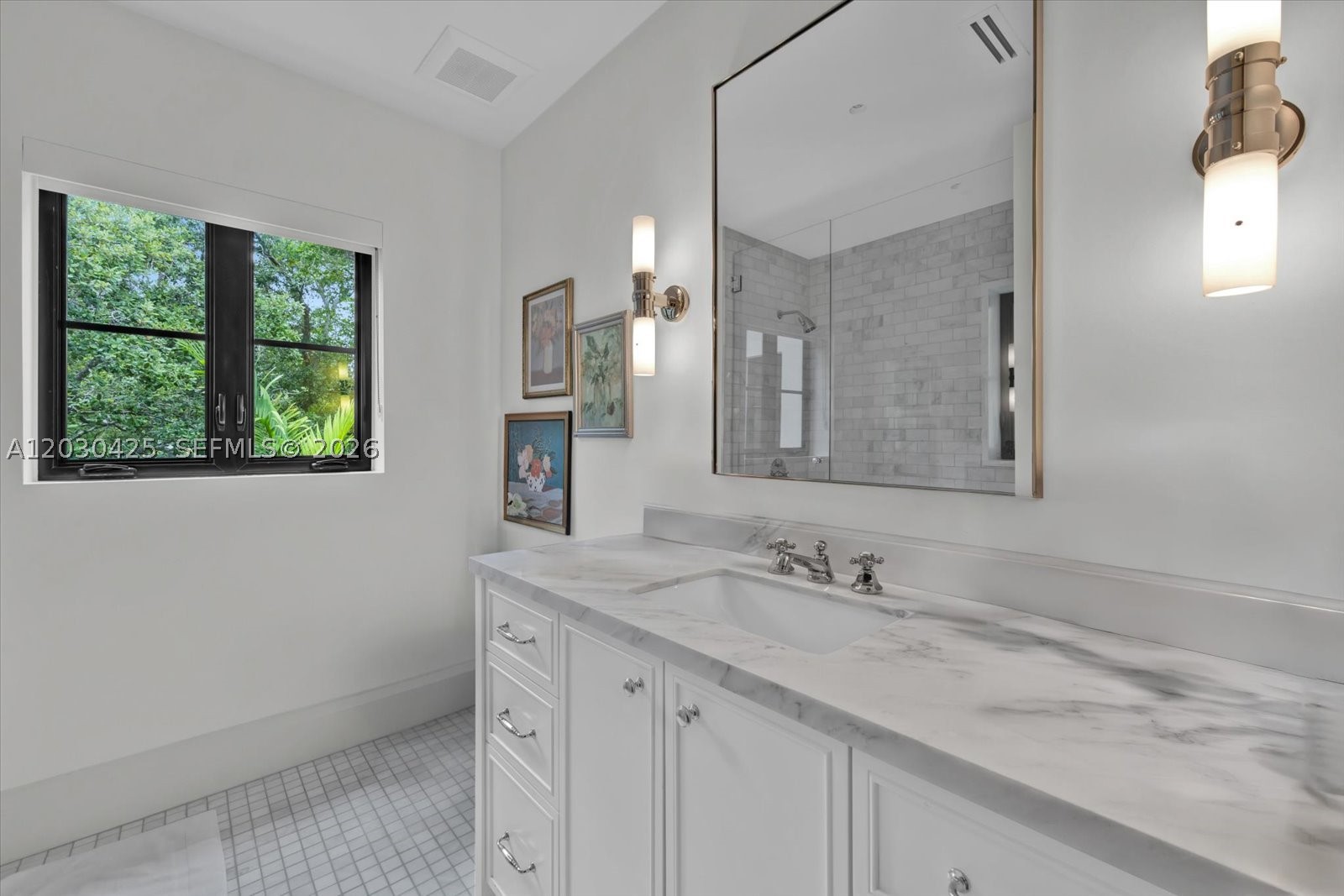 CORAL GABLES RIVIERA SEC - Residential