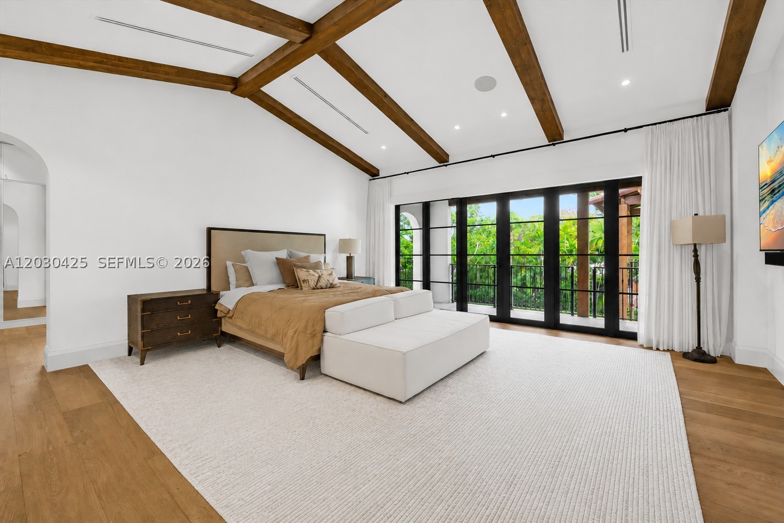 CORAL GABLES RIVIERA SEC - Residential