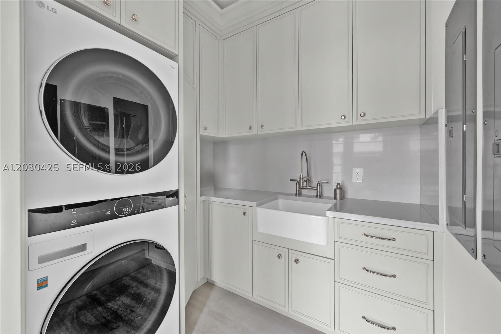 CORAL GABLES RIVIERA SEC - Residential