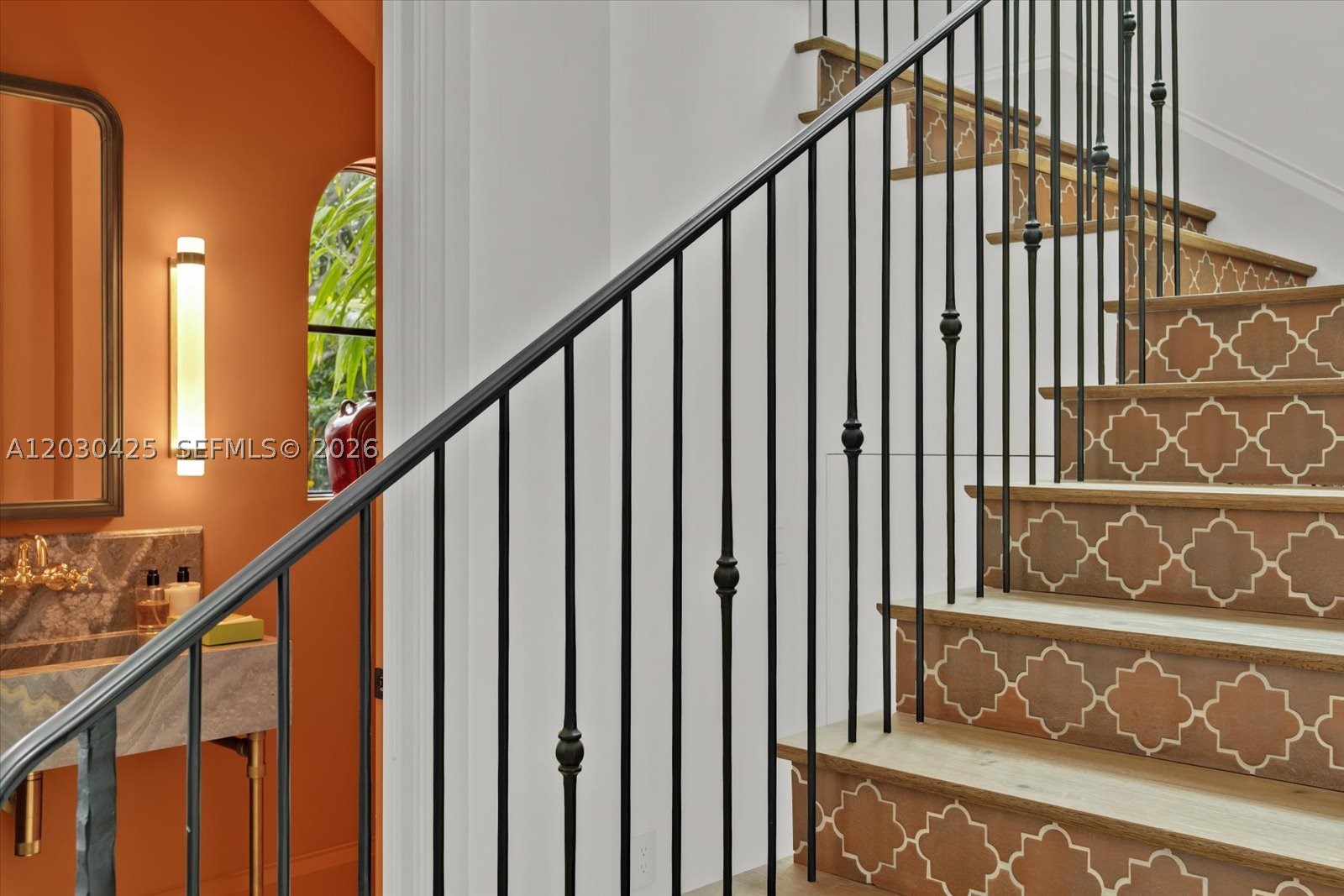 CORAL GABLES RIVIERA SEC - Residential