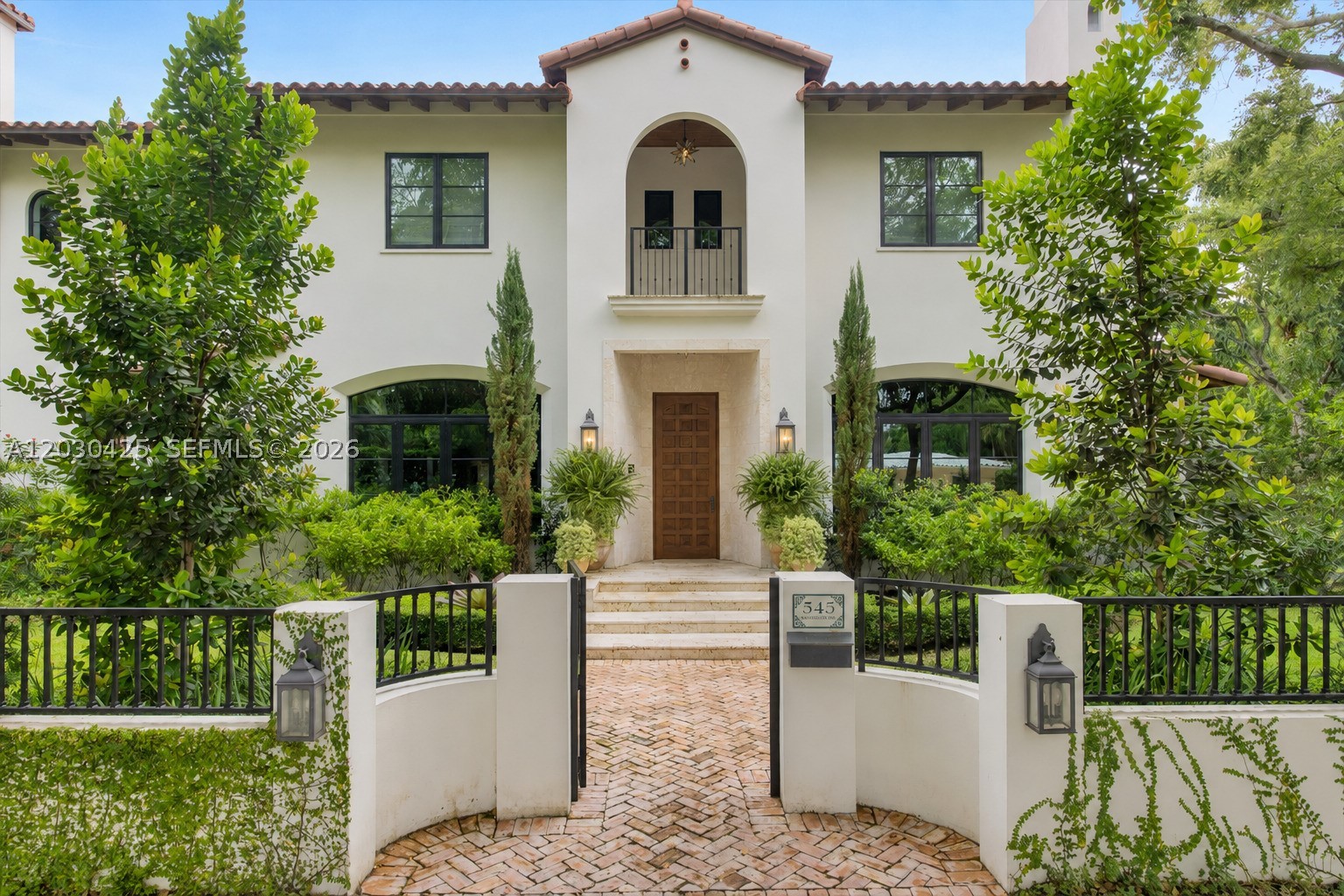 CORAL GABLES RIVIERA SEC - Residential