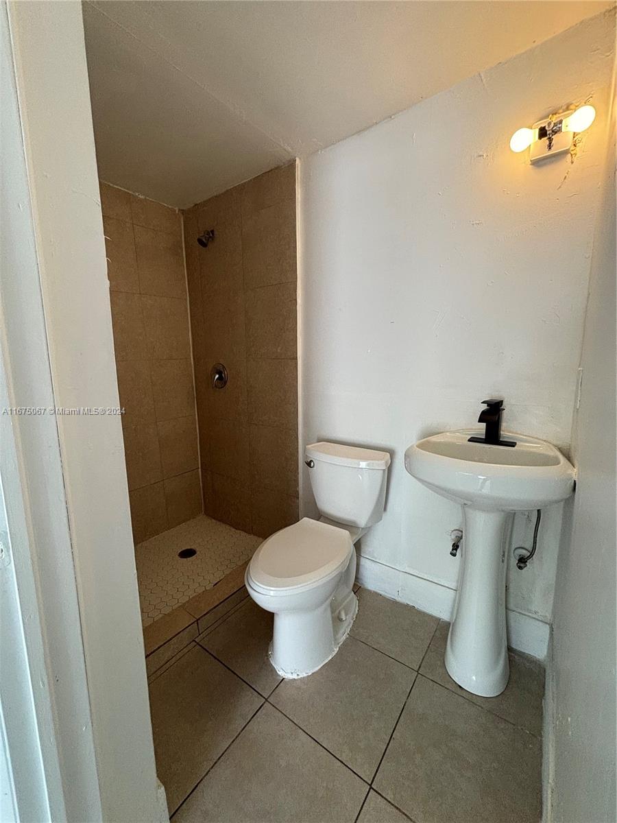 DORSEY PARK - Residential Lease