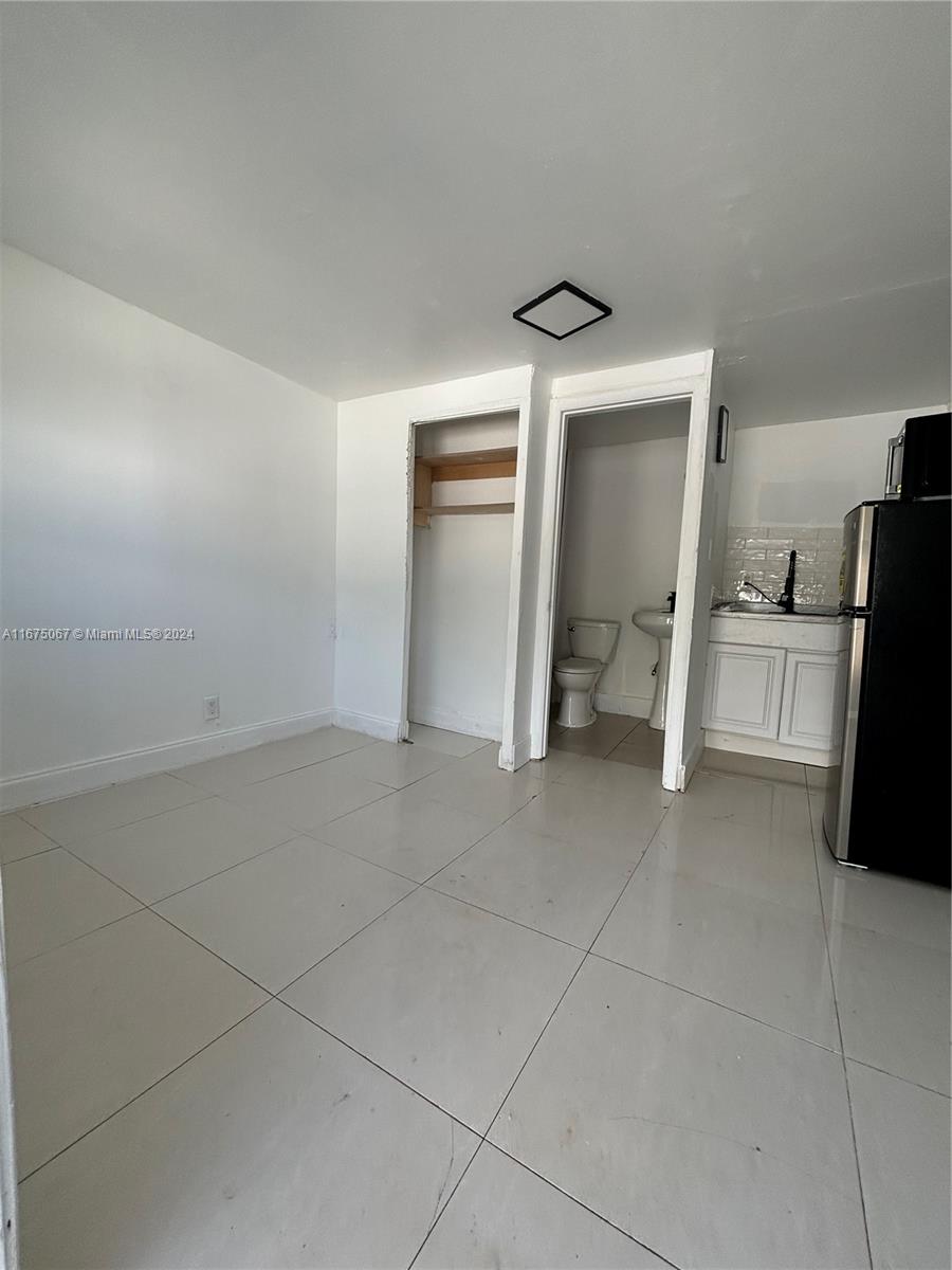DORSEY PARK - Residential Lease