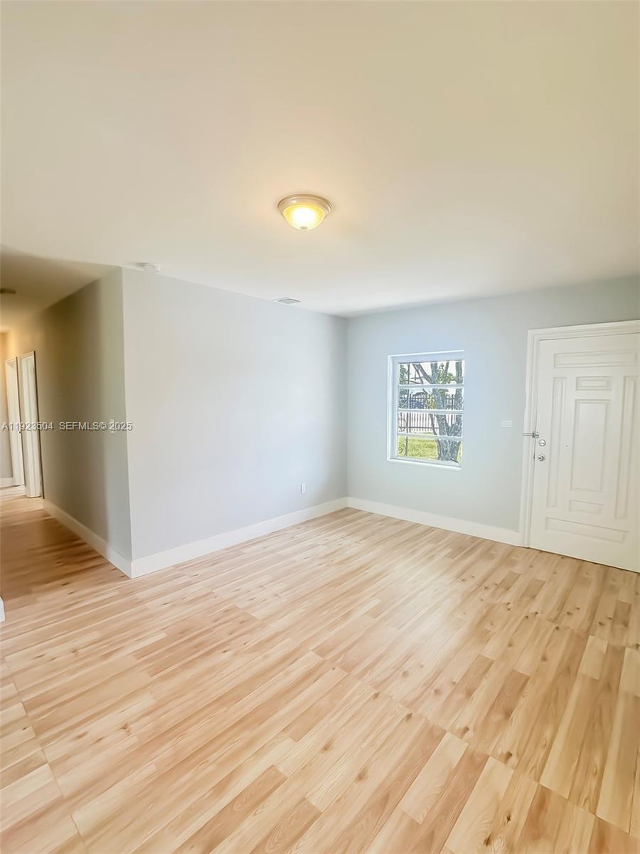 RICHMOND HEIGHTS - Residential