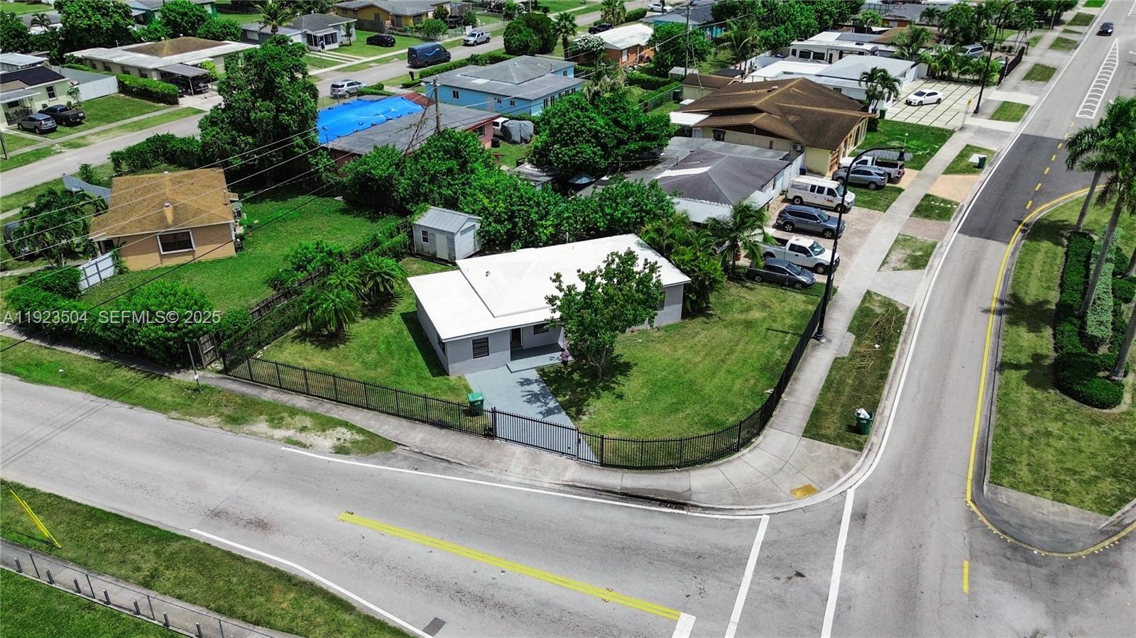 RICHMOND HEIGHTS - Residential