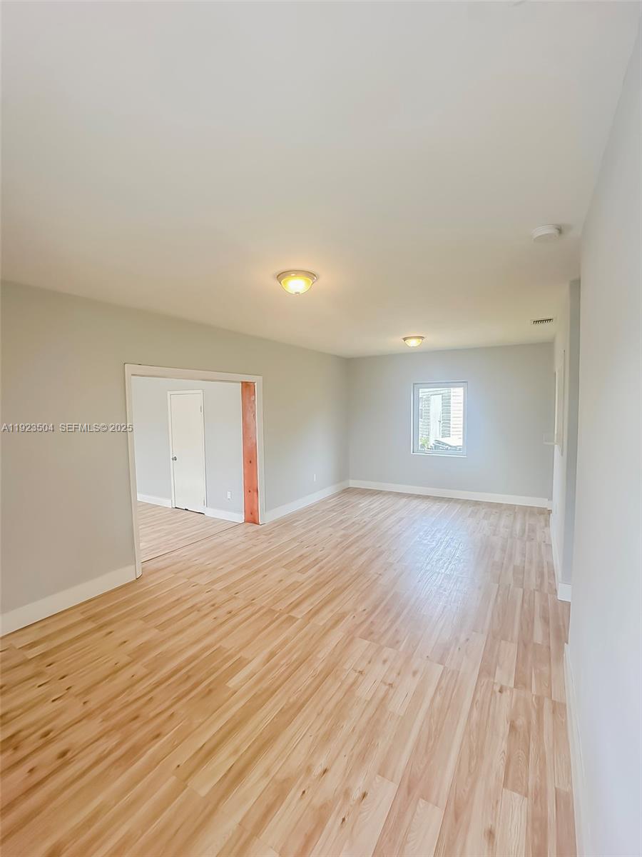 RICHMOND HEIGHTS - Residential