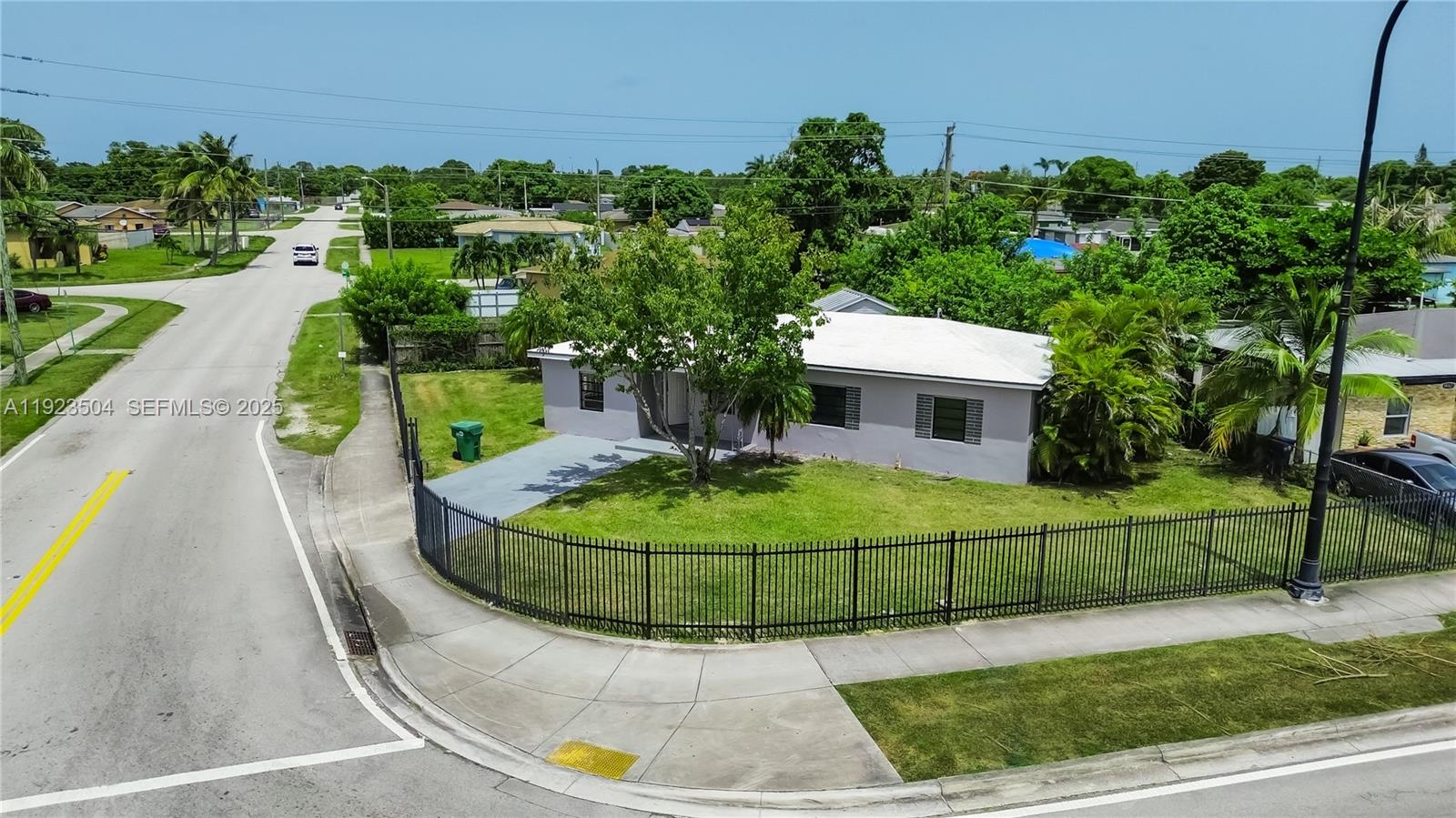 RICHMOND HEIGHTS - Residential
