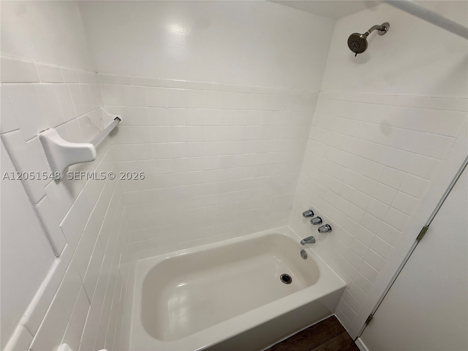 CITY OF MIAMI SOUTH - Residential Lease