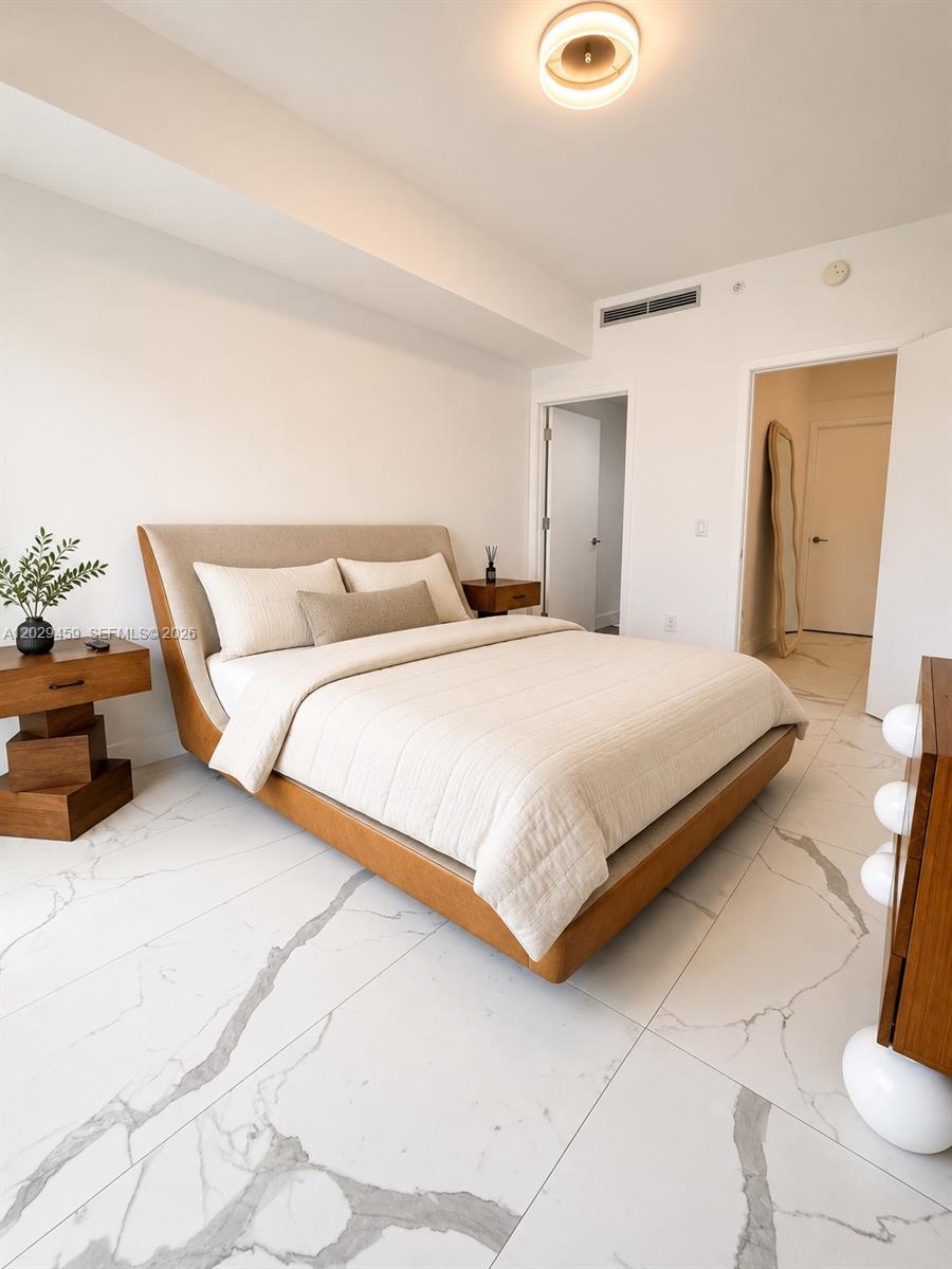 BISCAYNE BEACH CONDO - Residential Lease