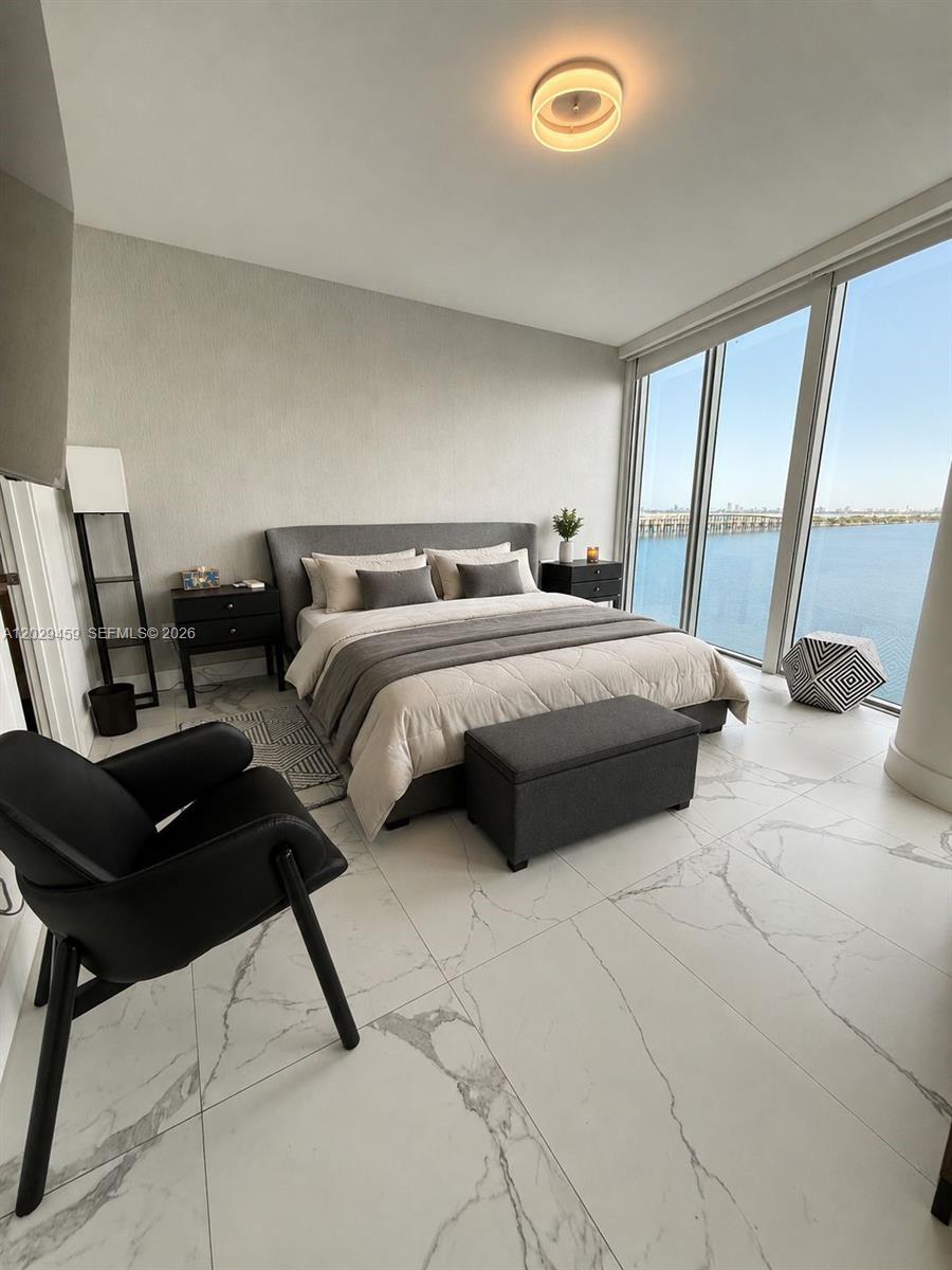 BISCAYNE BEACH CONDO - Residential Lease