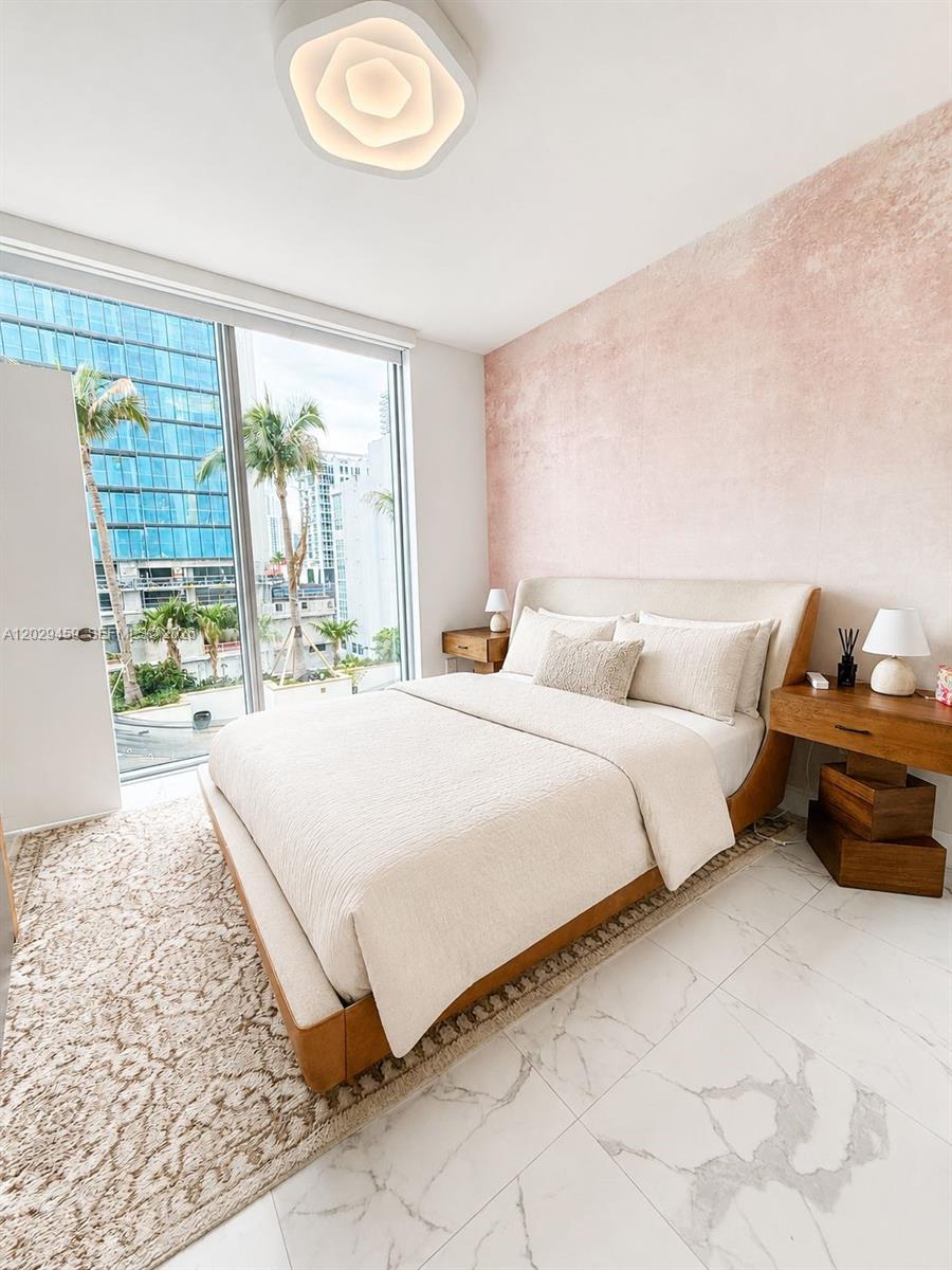 BISCAYNE BEACH CONDO - Residential Lease