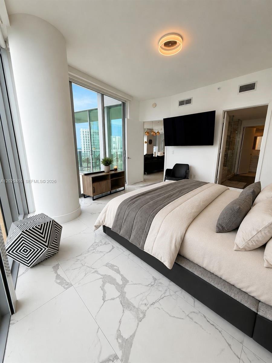 BISCAYNE BEACH CONDO - Residential Lease