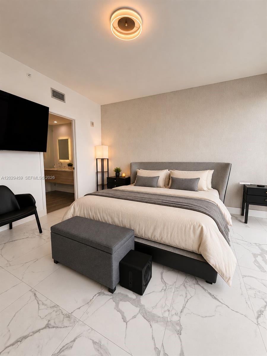 BISCAYNE BEACH CONDO - Residential Lease