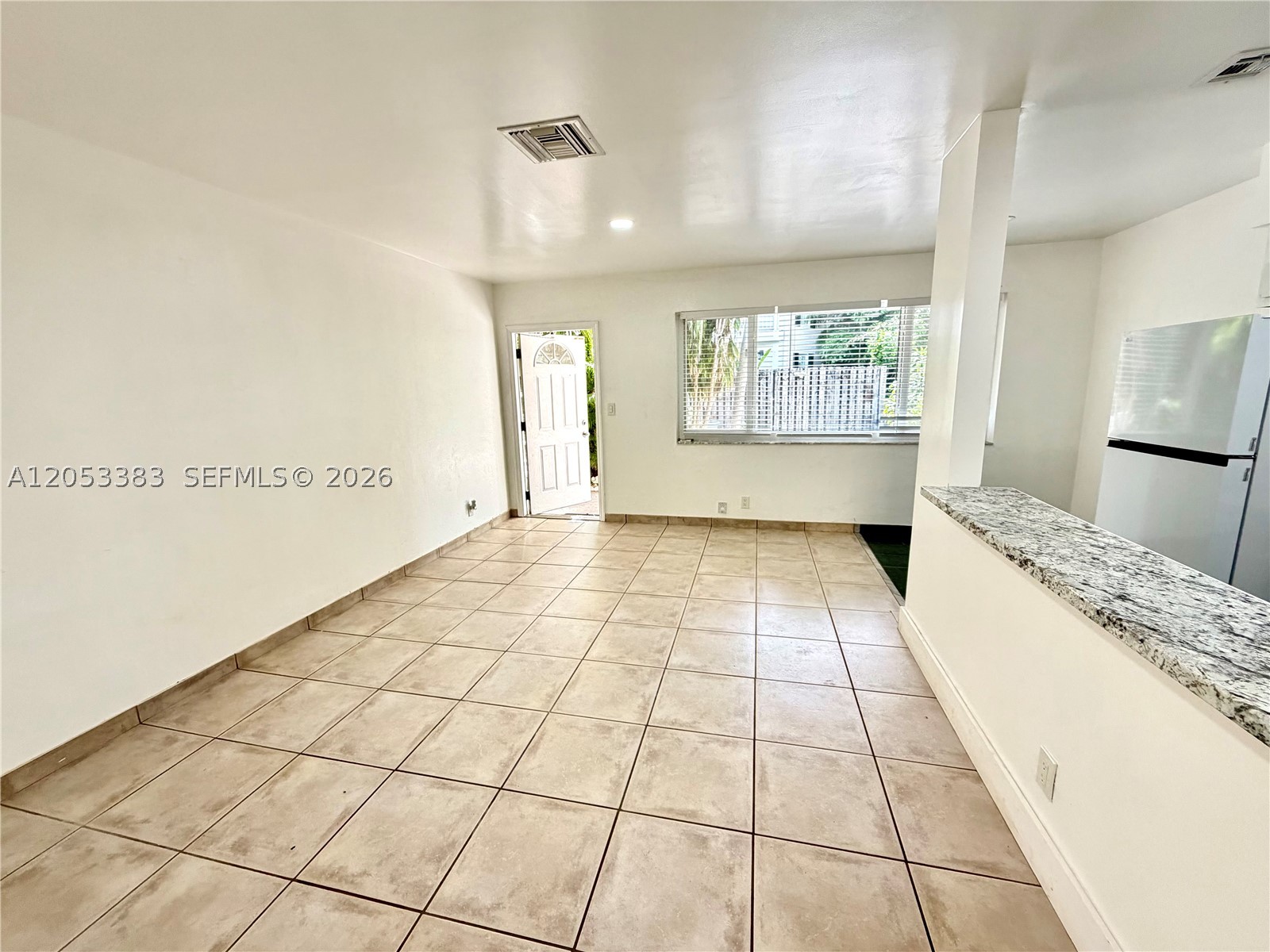 EVERGLADE LAND SALES CO - Residential Lease