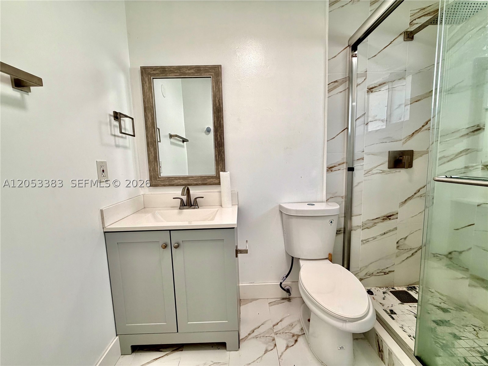 EVERGLADE LAND SALES CO - Residential Lease