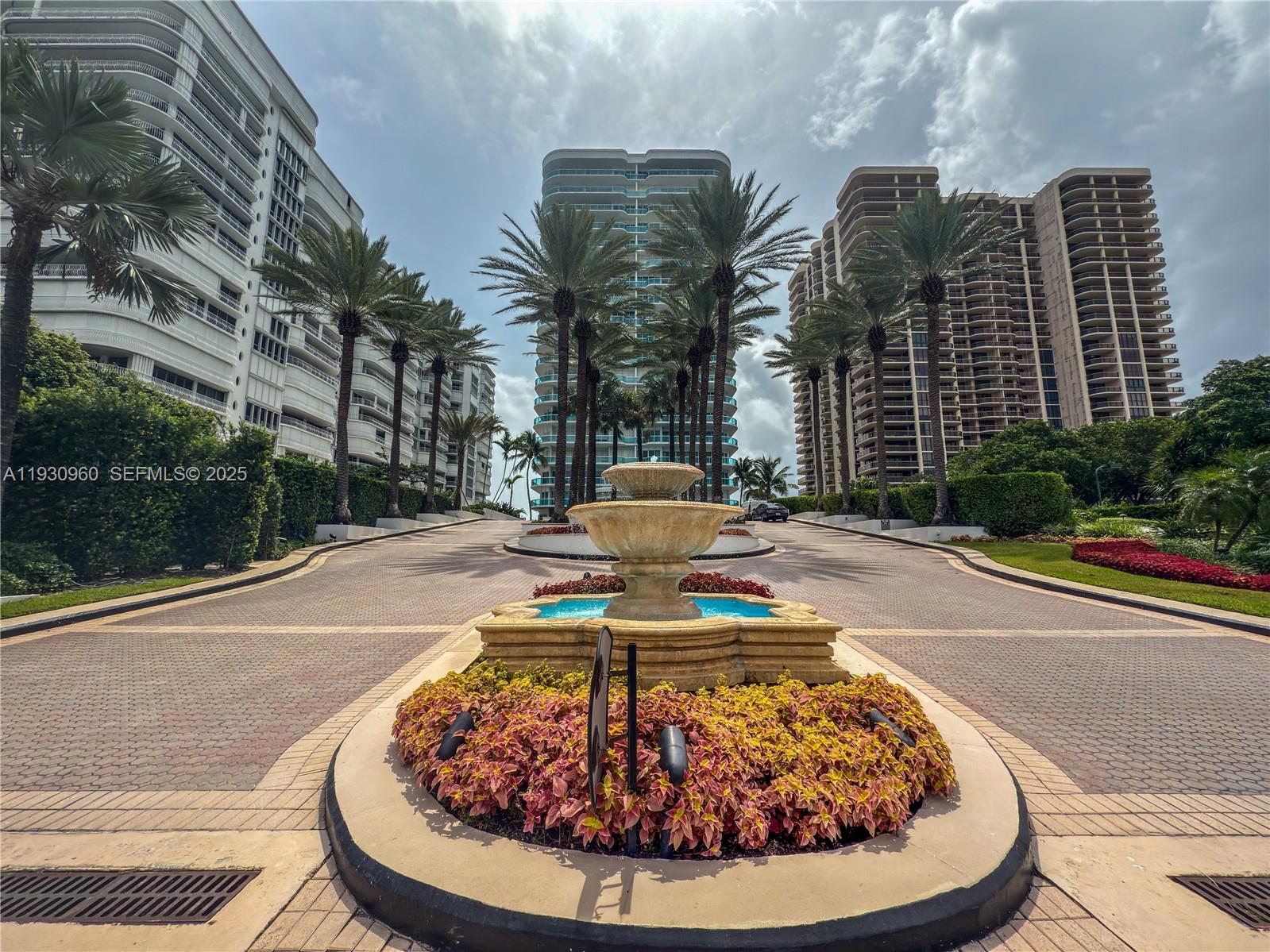 THE PALACE AT BAL HARBOUR - Residential