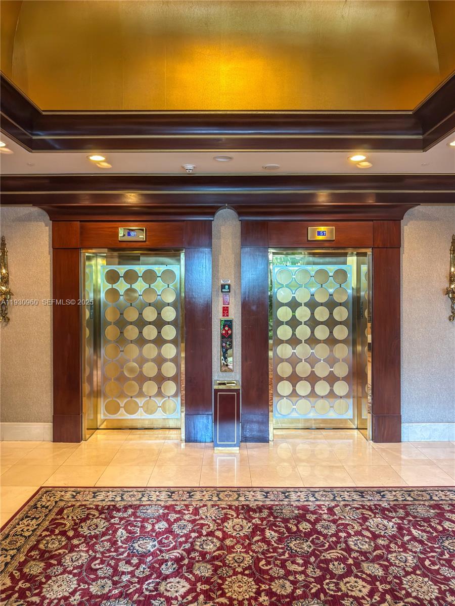 THE PALACE AT BAL HARBOUR - Residential