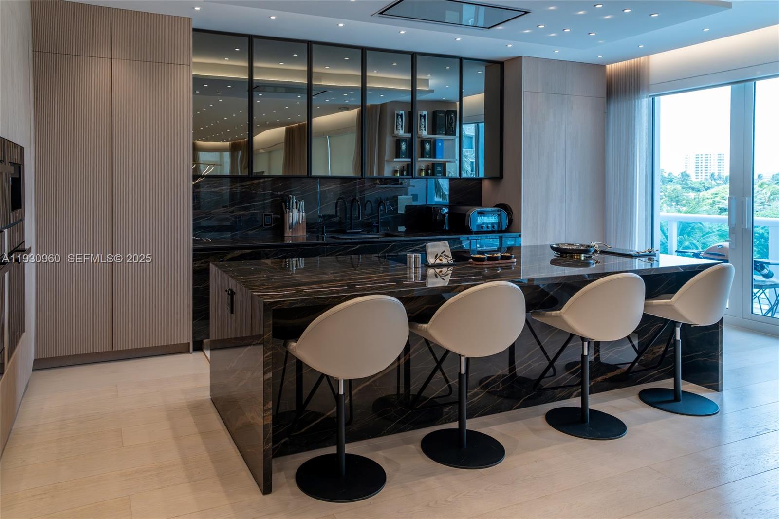 THE PALACE AT BAL HARBOUR - Residential