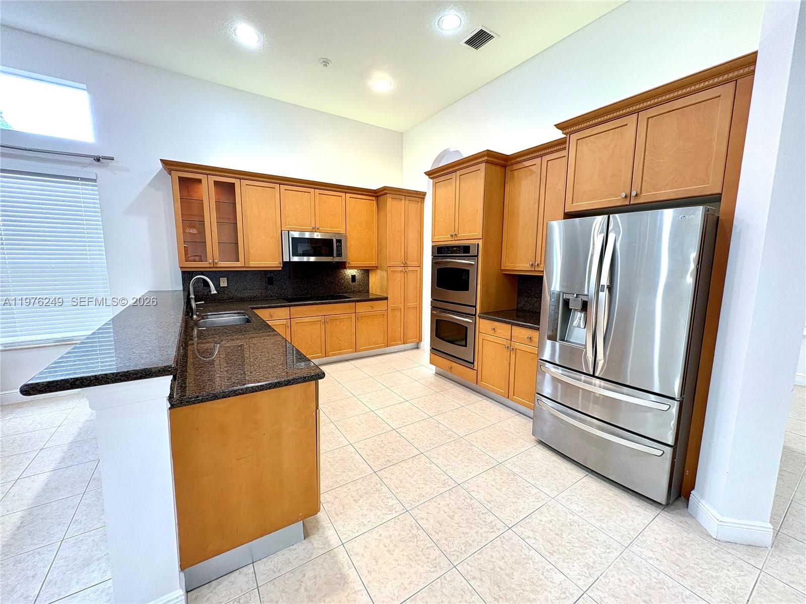 SUNSET FALLS PLAT 2 - Residential Lease