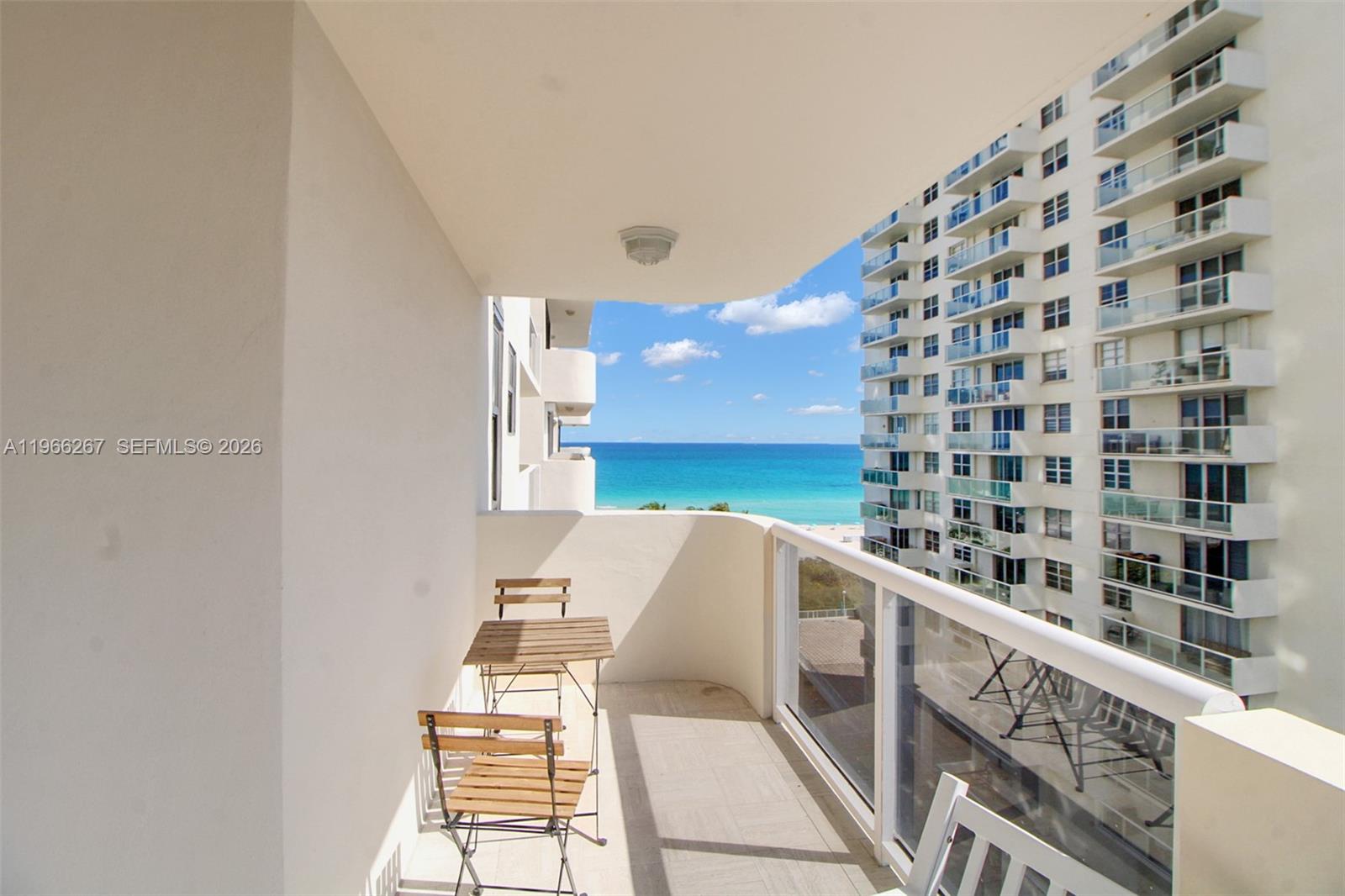 LEXCELLENCE CONDO - Residential