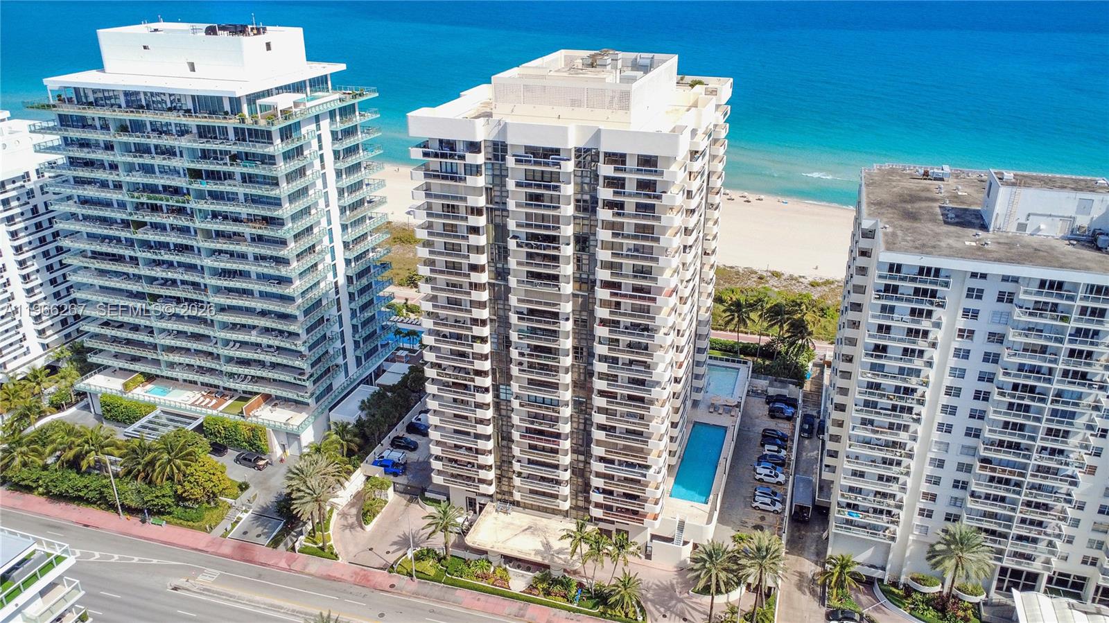 LEXCELLENCE CONDO - Residential