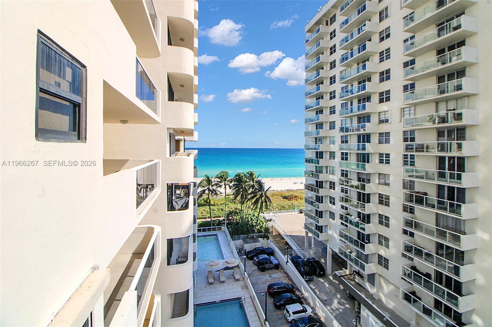 LEXCELLENCE CONDO - Residential